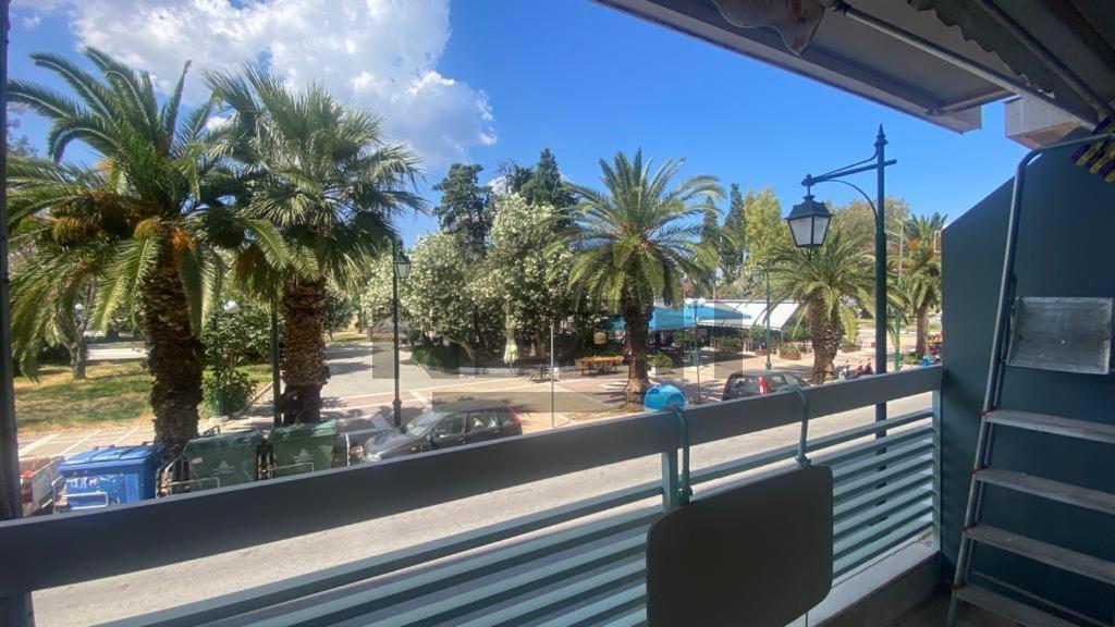 Centre Of Loutraki With Sea View Apartment Exterior foto